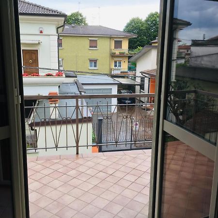 Residenza Manfredi Silvia Ghedi Esterno foto