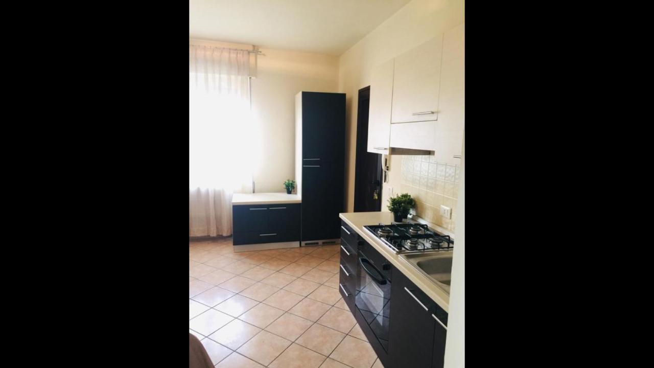 Residenza Manfredi Silvia Ghedi Esterno foto