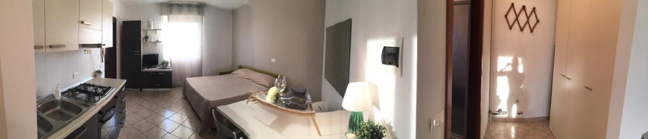 Residenza Manfredi Silvia Ghedi Esterno foto