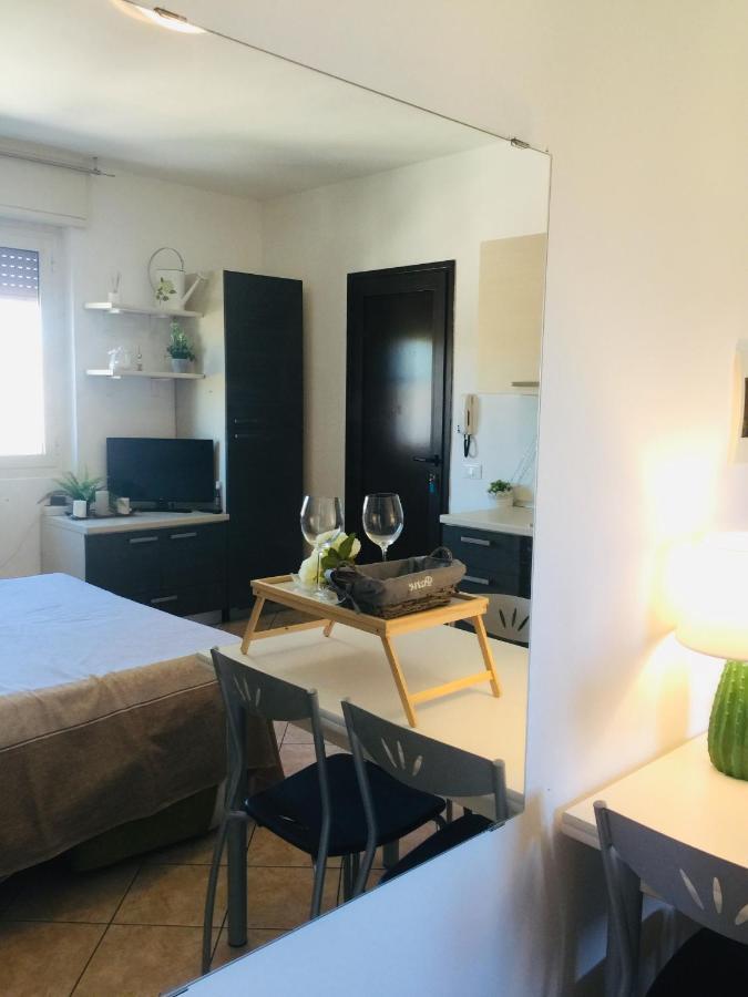 Residenza Manfredi Silvia Ghedi Esterno foto