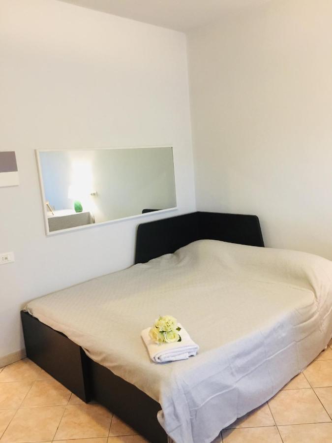 Residenza Manfredi Silvia Ghedi Esterno foto